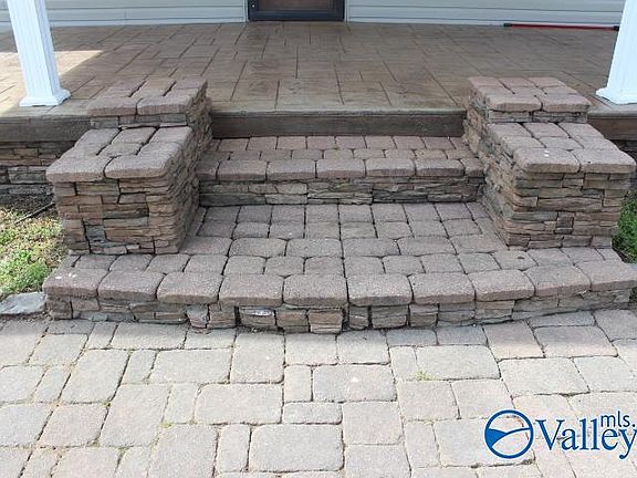 3rd image of 637 Church Ave