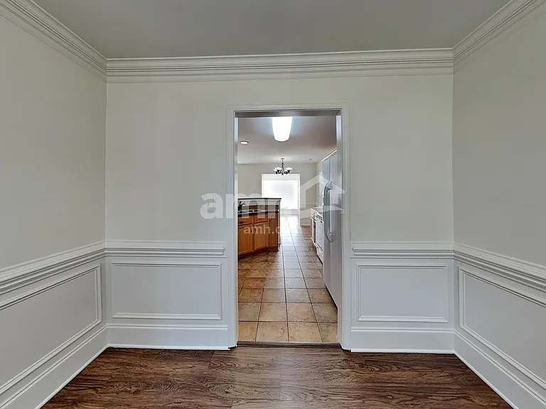 3437 Continental Dr — Photo 6