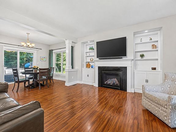 5th image of 33 Cardinal Drive