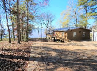 335 County Road 5597, Etoile, TX 75944