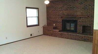 4th image of 4917 Abbott Ave N