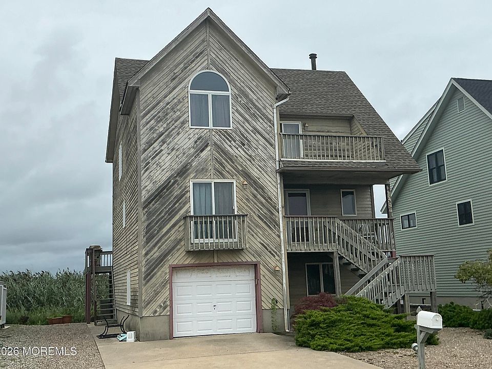 1st image of 1436 S Bayview Avenue