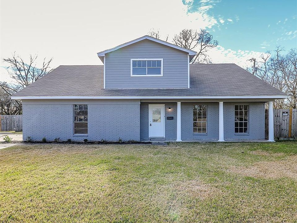 1st image of 7517 Nightingale Cir