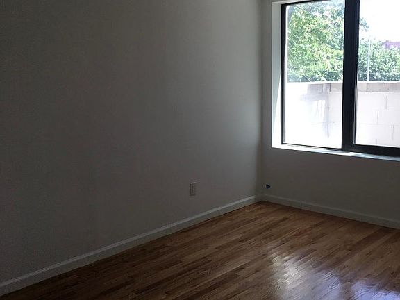 2nd image of 7516 Bay Pkwy Floor 2