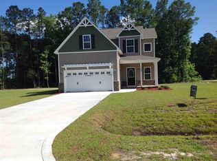 100 Sparrows Point Ln, Jacksonville, NC 28540