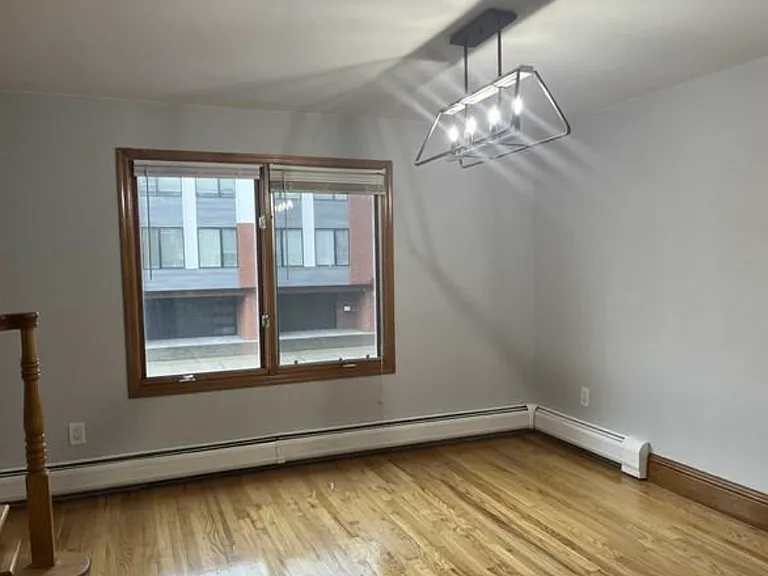 476 Highland Ave #1 — Photo 14