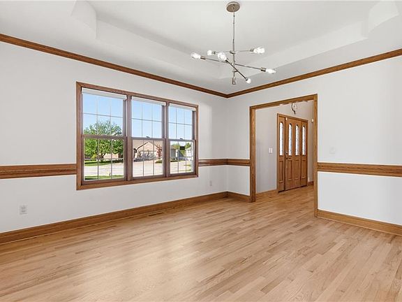5th image of 4213 NE Kennesaw Rdg