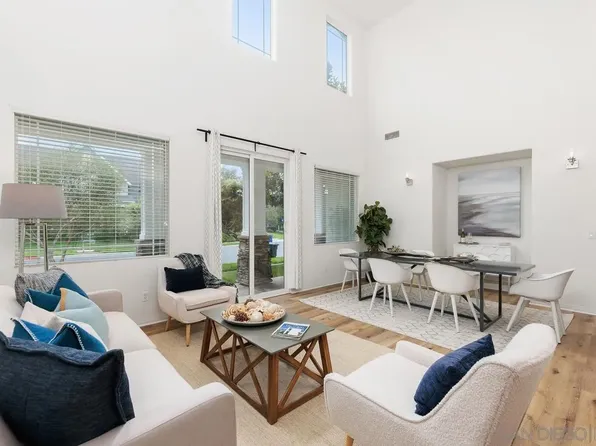 617 Brookside Ct, Carlsbad, CA 92011