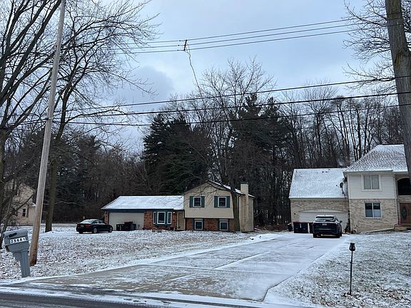 2nd image of 25671 Code Rd