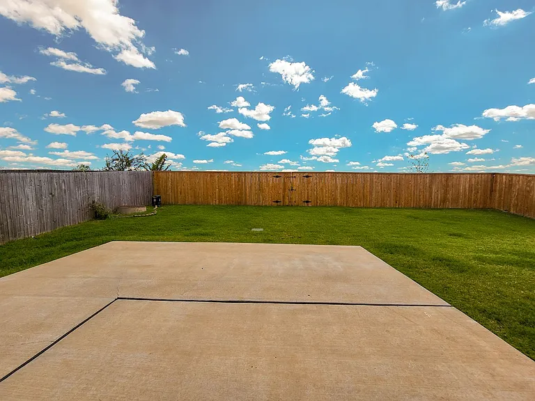 1937 Timber Dale Dr — Photo 41