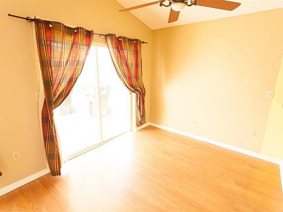 4th image of 11643 Goodwyck Dr #4