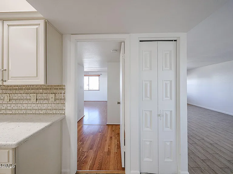 8333 E Orange Blossom Ln — Photo 11