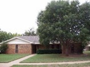 4726 James St, Wichita Falls, TX 76308