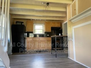 16 Amwell Rd #1, Ringoes, NJ 08551