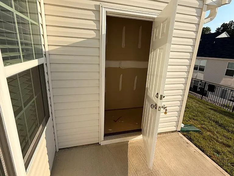 3907 Straw Hat Rd — Photo 36