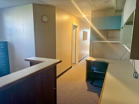 4th image of 5830 N High St #101