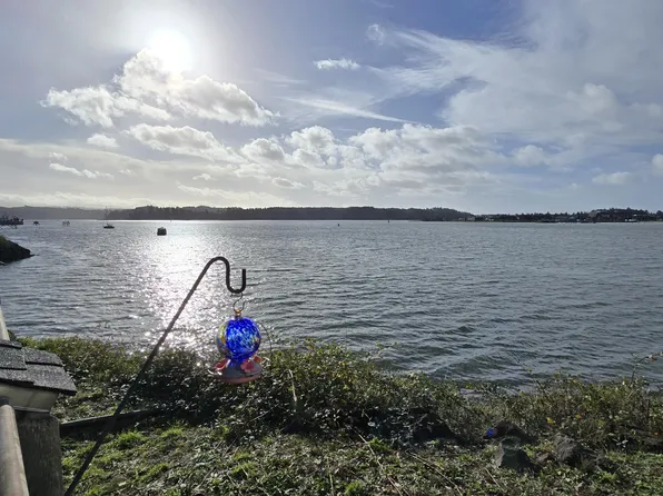 1000 SE Bay Blvd #E-2-123, Newport, OR 97365