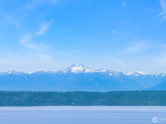 5th image of 2256 W Viewmont Way W