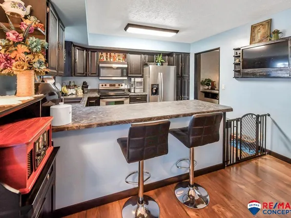 6141 Francis St, Lincoln, NE 68505