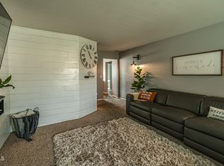 1026 S 3rd St APT 6, Bismarck, ND 58504