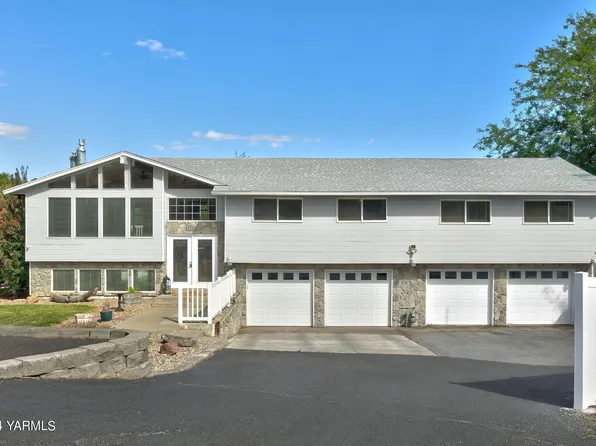 7301 Perry St, Yakima, WA 98908