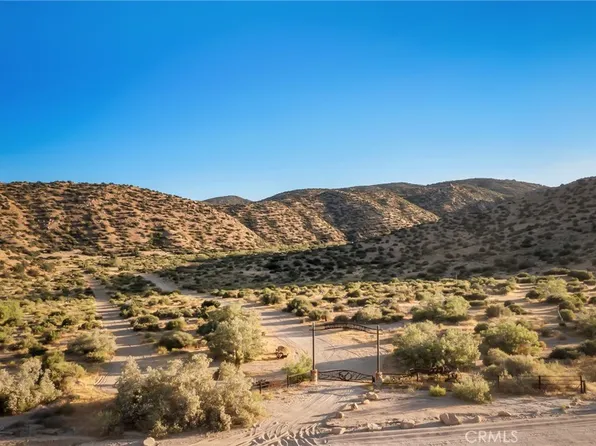 50285 Burns Canyon Rd, Pioneertown, CA 92268