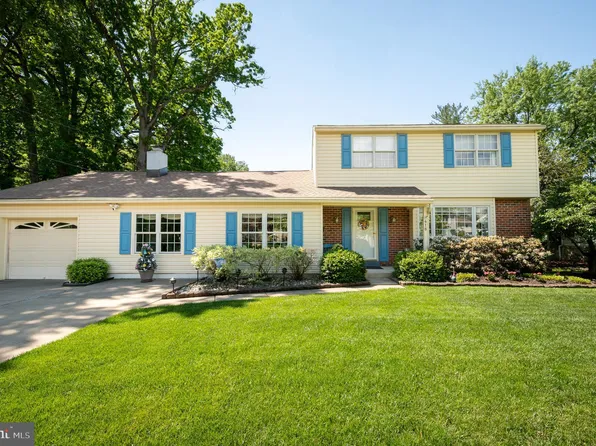 418 Brandywine Blvd, Talleyville, DE 19803