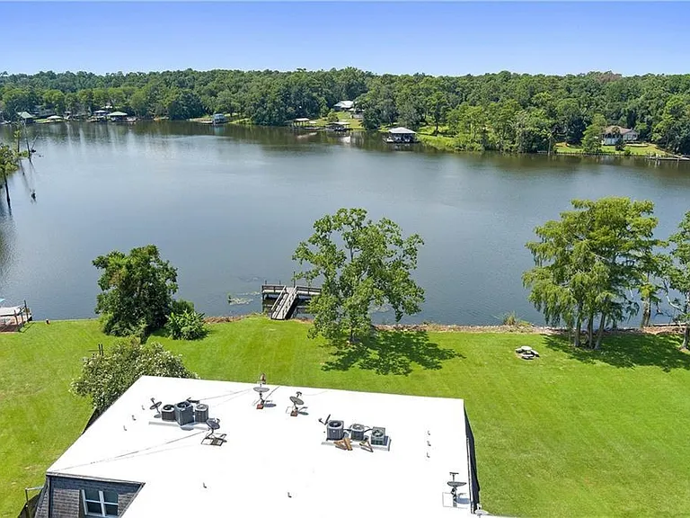 337 Riverbend Dr — Photo 25