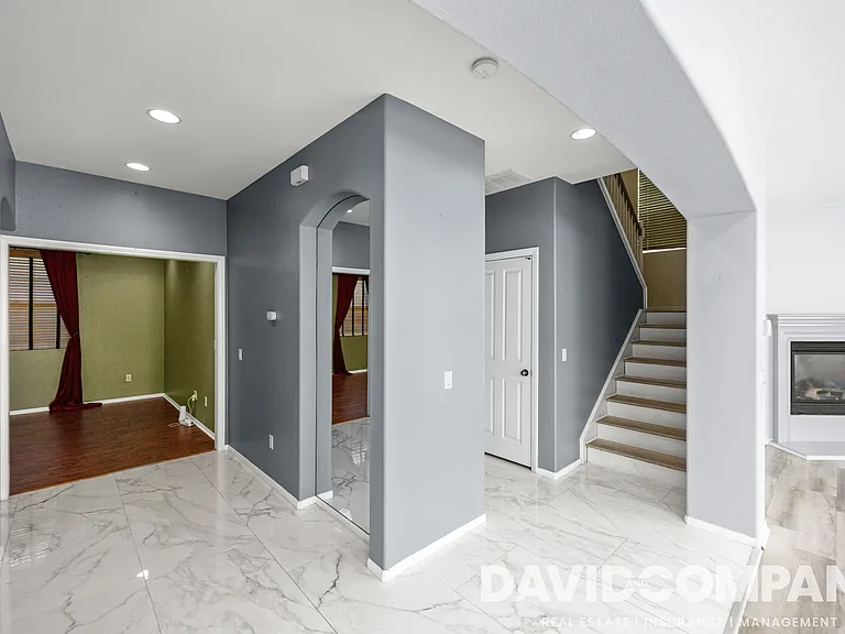 9105 Calvin Way — Photo 14