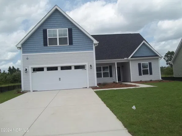 104 Paver Lane, Hampstead, NC 28443