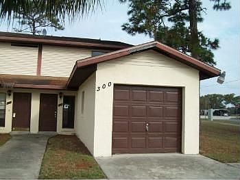 1st image of 300 W Towne Pl