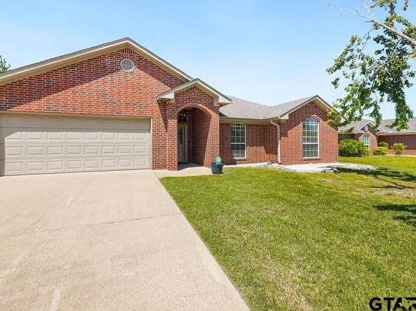 11140 Triple Crown Dr, Flint, TX 75762