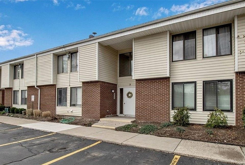 1st image of 5 Southcreek Ct #D