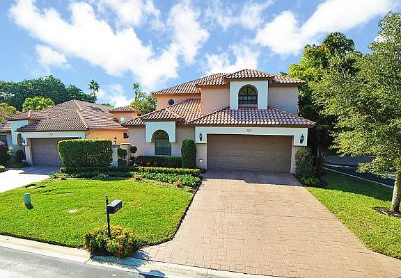 Home For Sale In Broken Sound Country Club