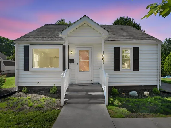 1001 Guckert Ave, Newark, OH 43055