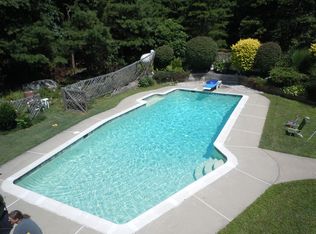 10440 Gambrill Park Rd, Frederick, MD 21702