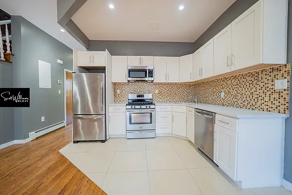 Rented by Scott Williams Realty LLC | media 9