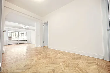 Rented by Urbane Brokerage