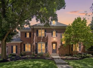 690 Wingate Rd, Glen Ellyn, IL 60137