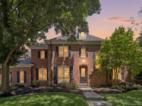 690 Wingate Rd, Glen Ellyn, IL 60137