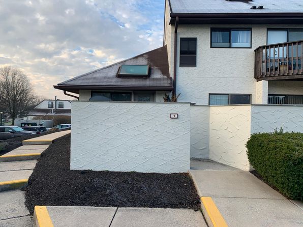 1077 Lancaster Blvd APT 1