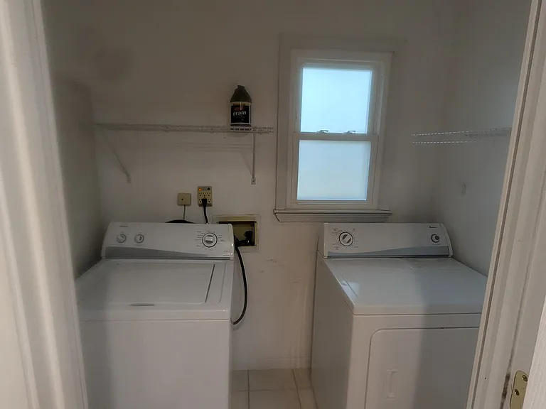 42 Doverdale Rd — Photo 8