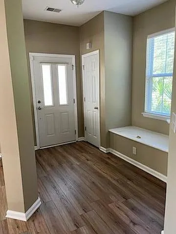 3301 Barkla Ave — Photo 2