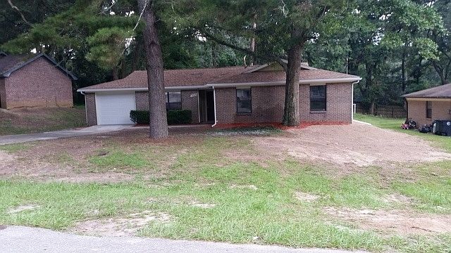 1st image of 3709 Bentley Dr