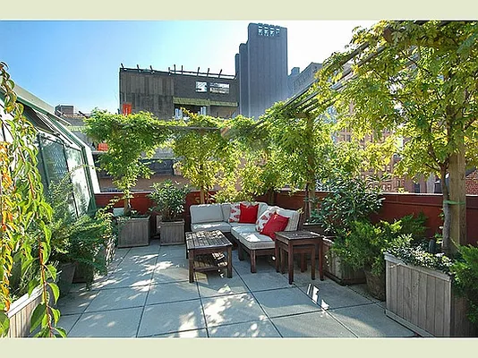 Sold by Stribling | media 27