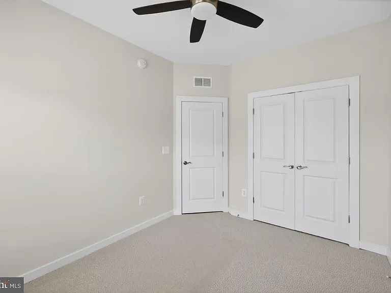 1601 Grove Chestnut Rd — Photo 35