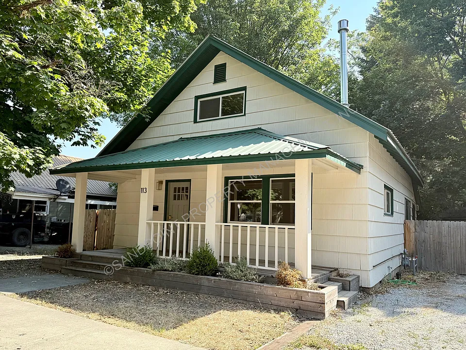113 S 4th Ave