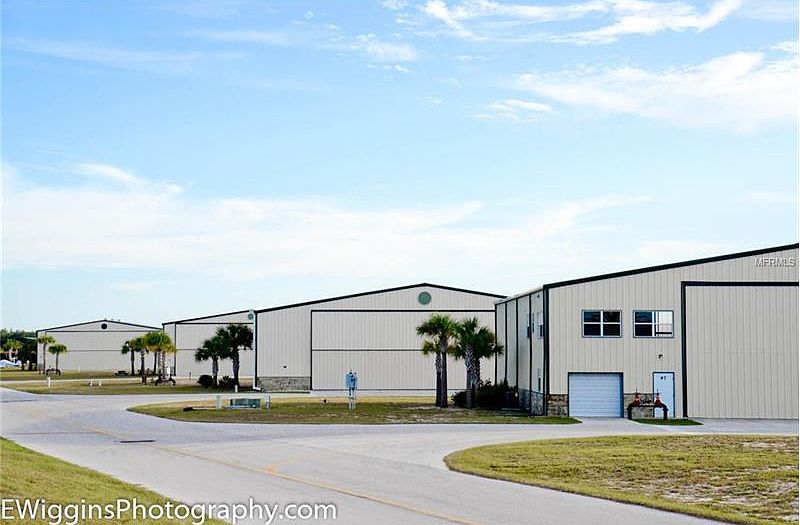 2nd image of 1321 Apopka Airport Rd