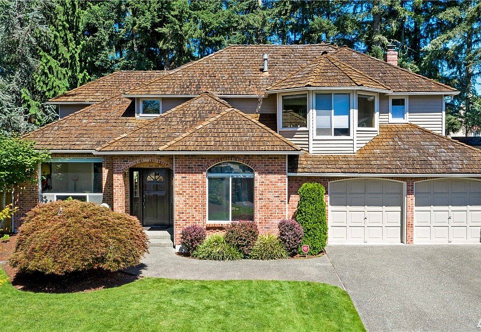 1st image of 16706 89th Ave E