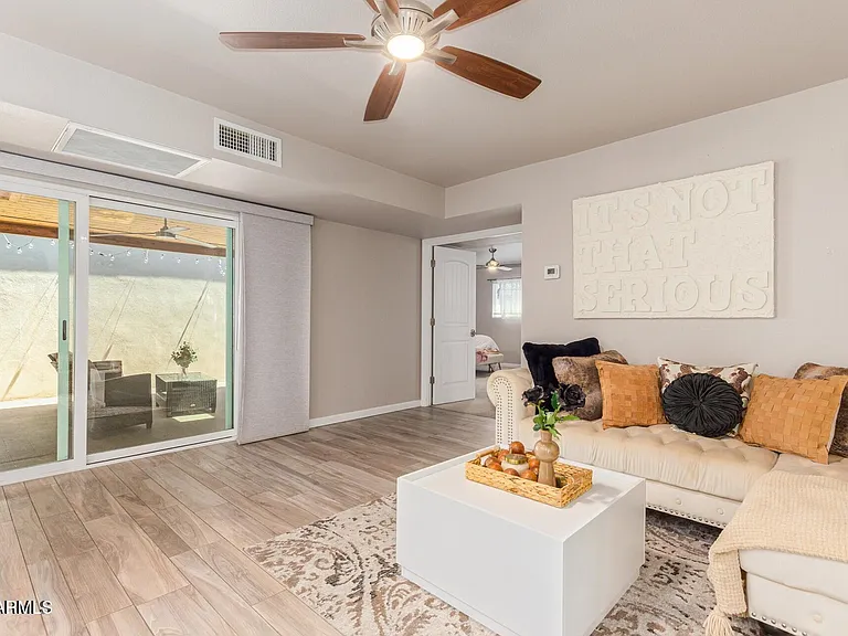 5913 E Thomas Rd — Photo 8